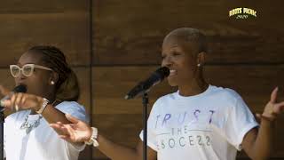 Kirk Franklin Performs quotFavorquot amp quotHosannaquot – Live  2020 Roots Picnic Virtual Experience [upl. by Norvin]