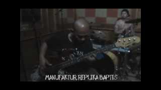 Bonny amp Andyan DEADSQUAD  MANUFAKTUR REPLIKA BAPTISmp4 [upl. by Hgierb]